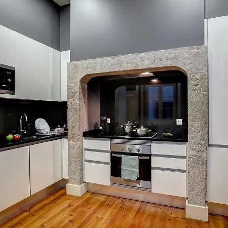 Canaan Boutique Fanqueiros 114 By Get Your Апартаменти