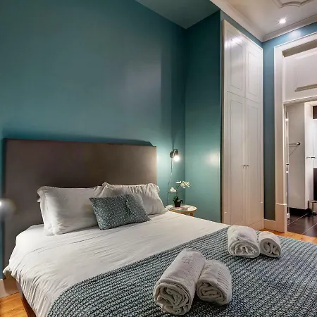 Canaan Boutique Fanqueiros 114 By Get Your